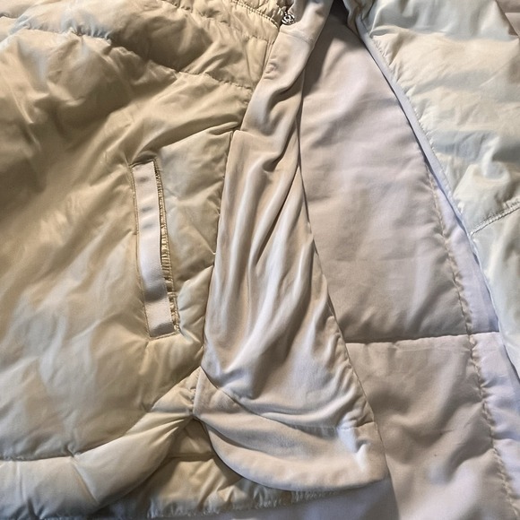 Lululemon Quilted Light Insulation Running Jacket White Cream Size 4 - Picture 6 of 15
